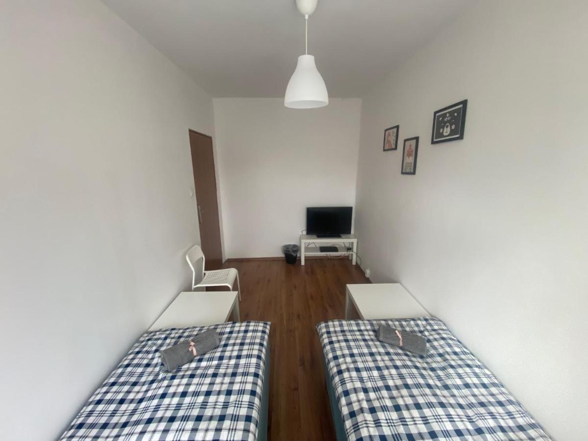 Hostel Bora-komorowskiego Varšava